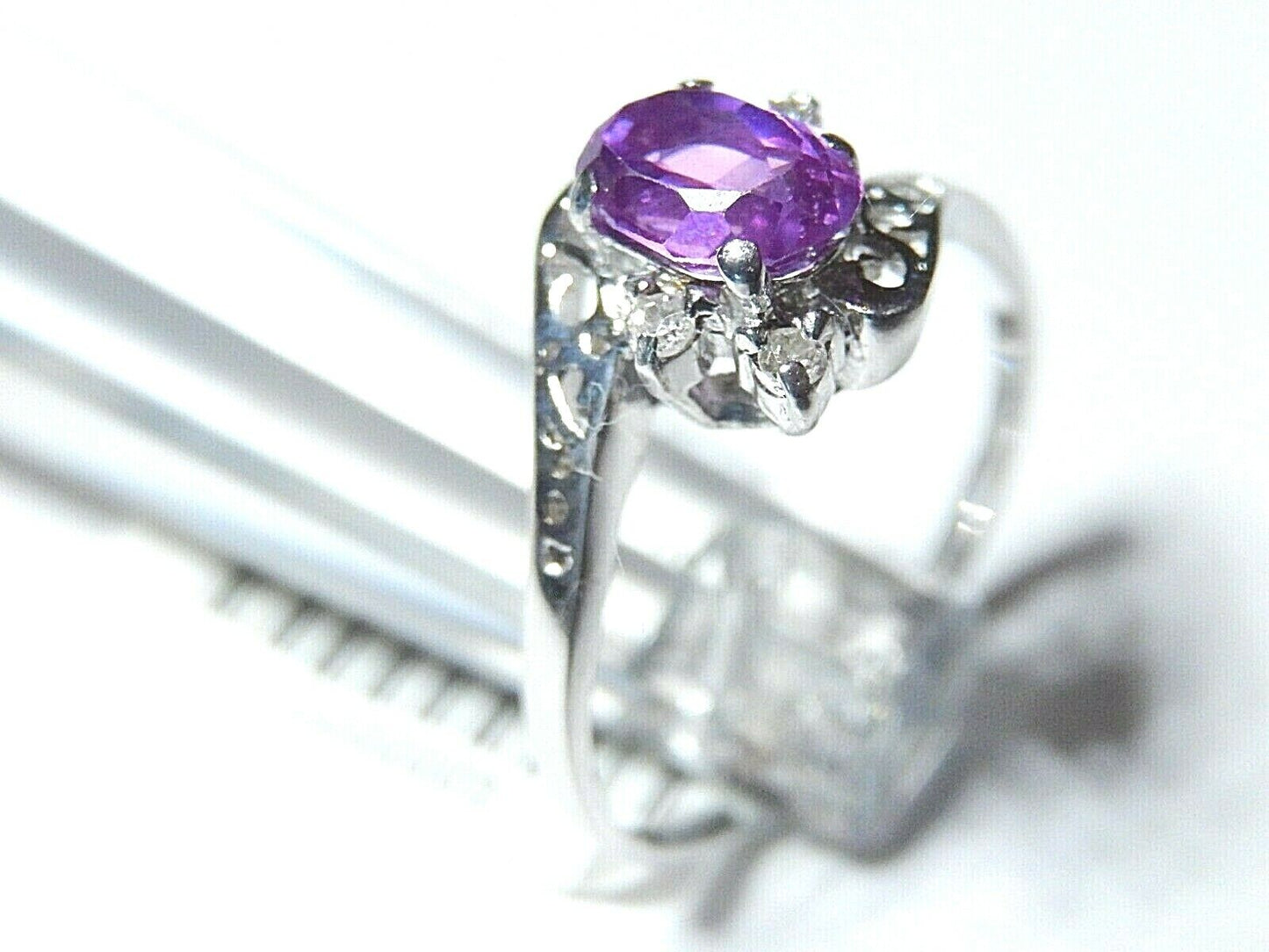 *NWT* 14k White Gold .75CT Oval Amethyst & Diamond Ring Size 7