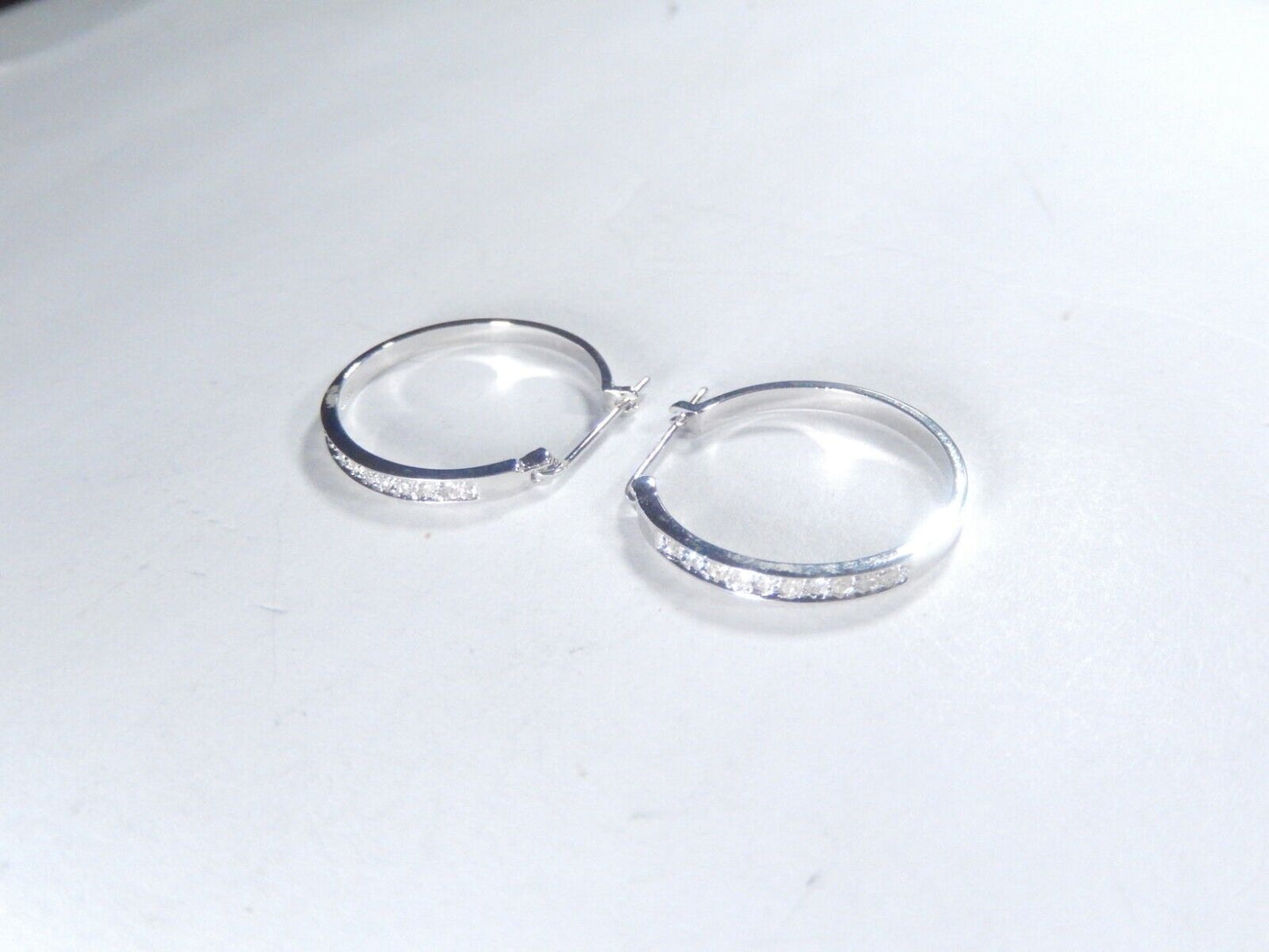 10K White Gold 1/5CT  Natural White Diamond 21 mm Hoop Earrings