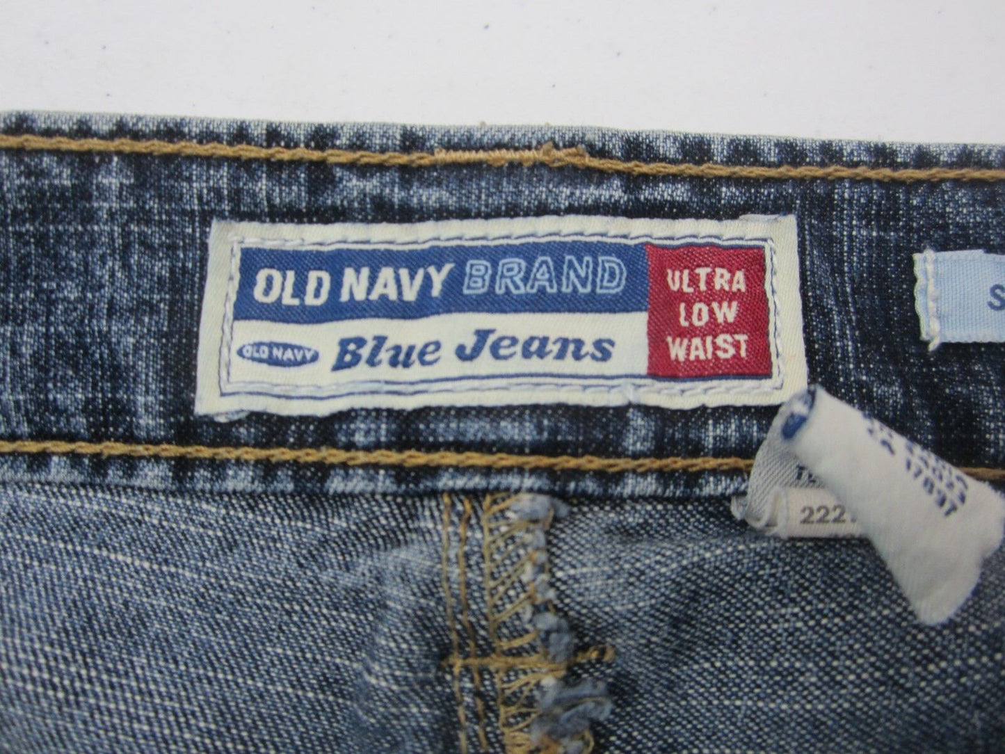 NICE Womens Old Navy Ultra Low Waist Stretch Denim Capri Cuff Jeans Sz 14 x 24