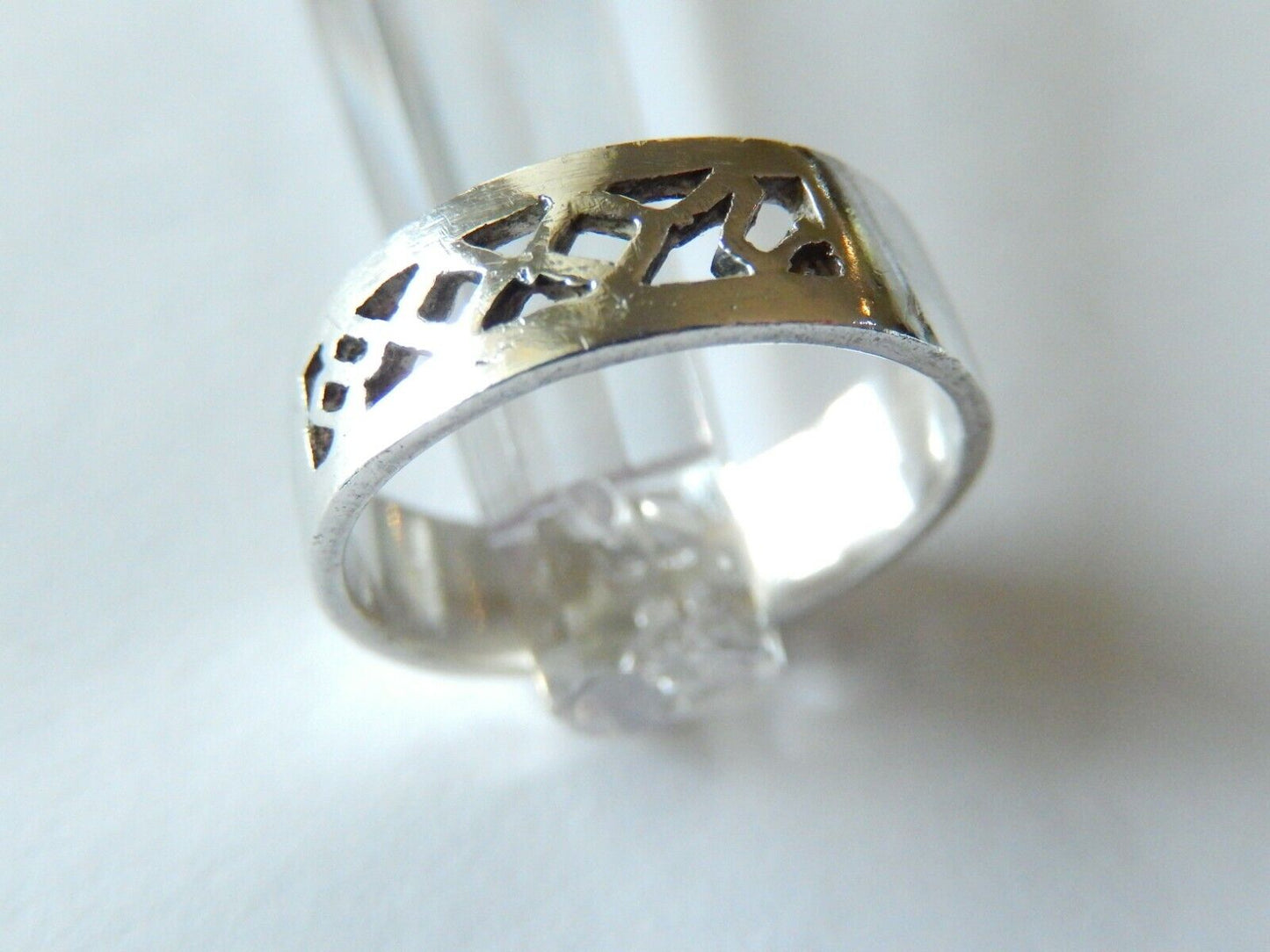 *VINTAGE*  Sterling Silver 6mm Filigree Band Ring Size 8