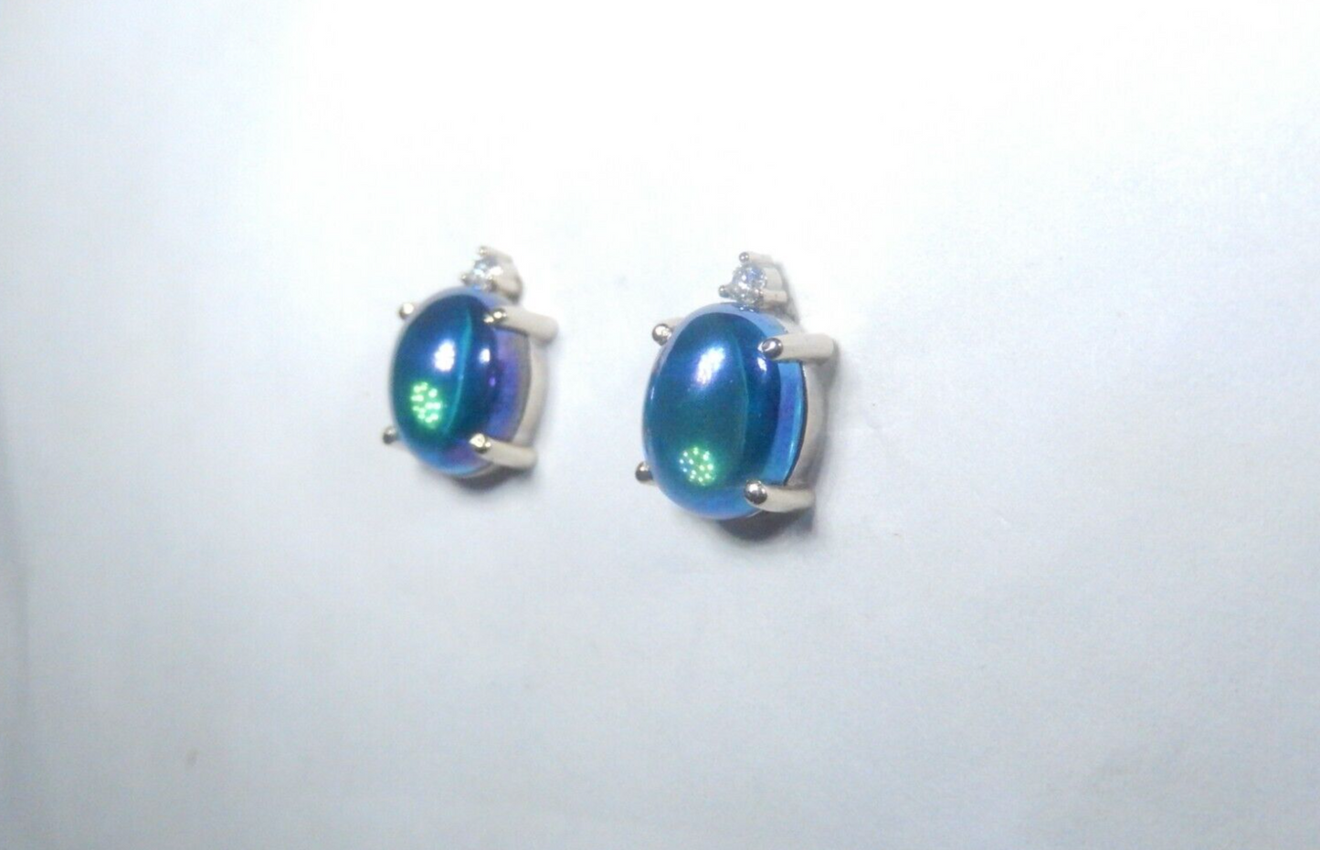 *VINTAGE*  14K 6.00 CT TW 10mm x 8mm Blue Chalcedony & Diamond  Stud Earrings