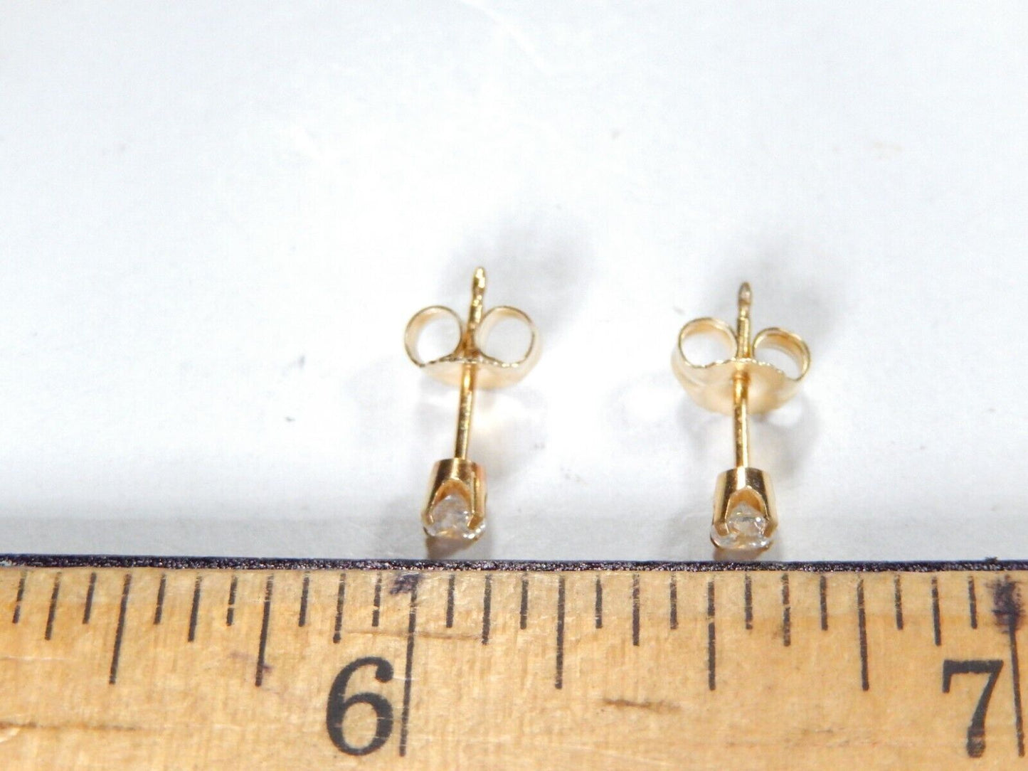 14K Yellow Gold - Round Solitaire Cubic Zirconia Push Back Ear Stud Earrings