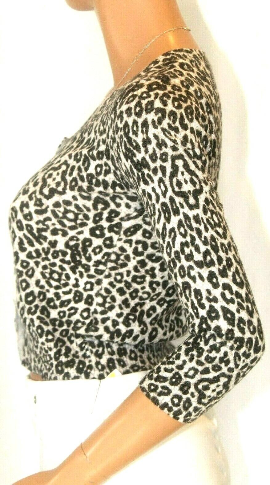 Delias Womens Animal Print Hi Low Crop Top Shirt V Neck Soft Fabric Size Small
