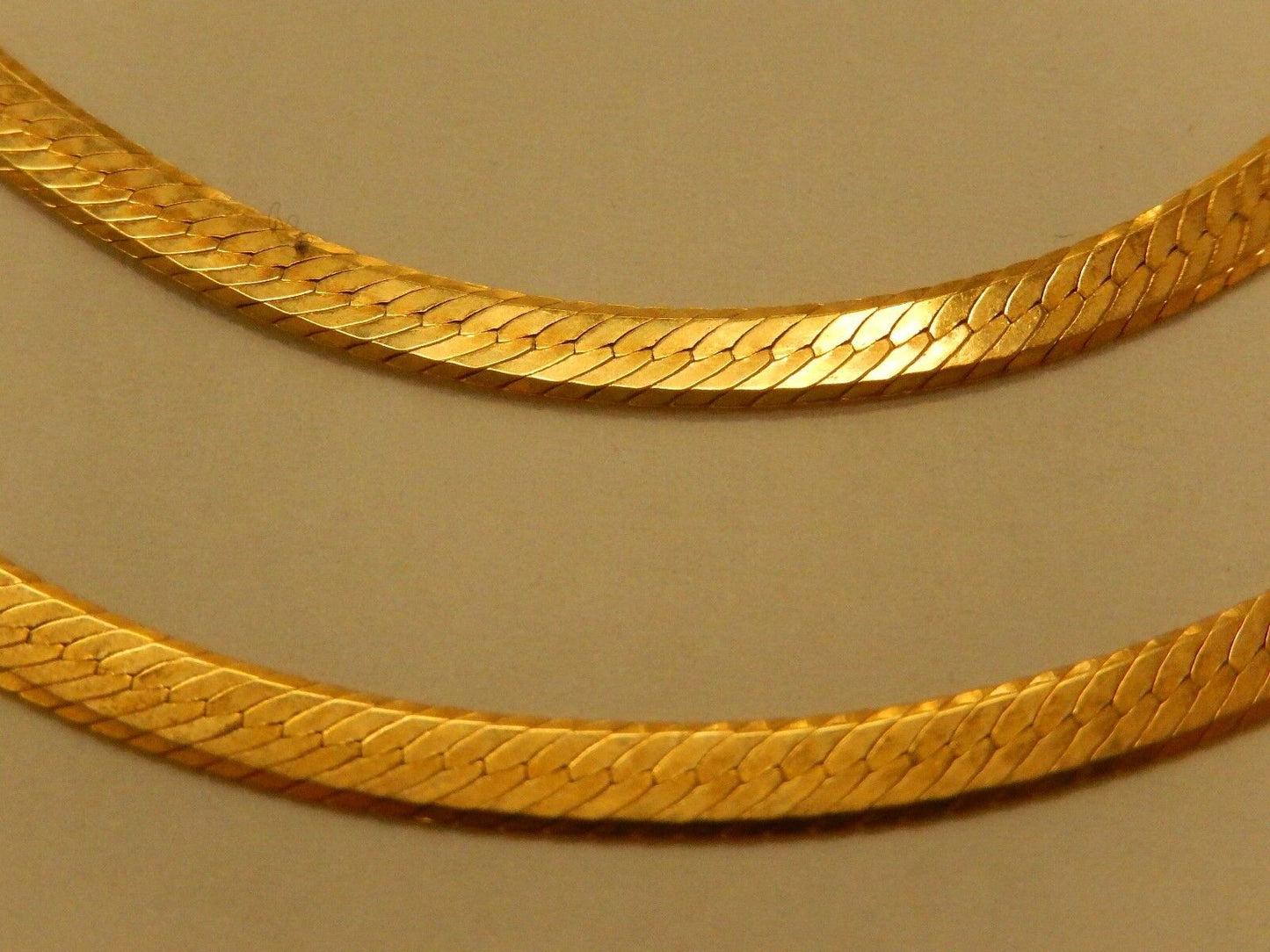 14K YELLOW GOLD 3.5MM REVERSIBLE SMOOTH/TEXTURED HERRINGBONE CHAIN NECKLACE 20"