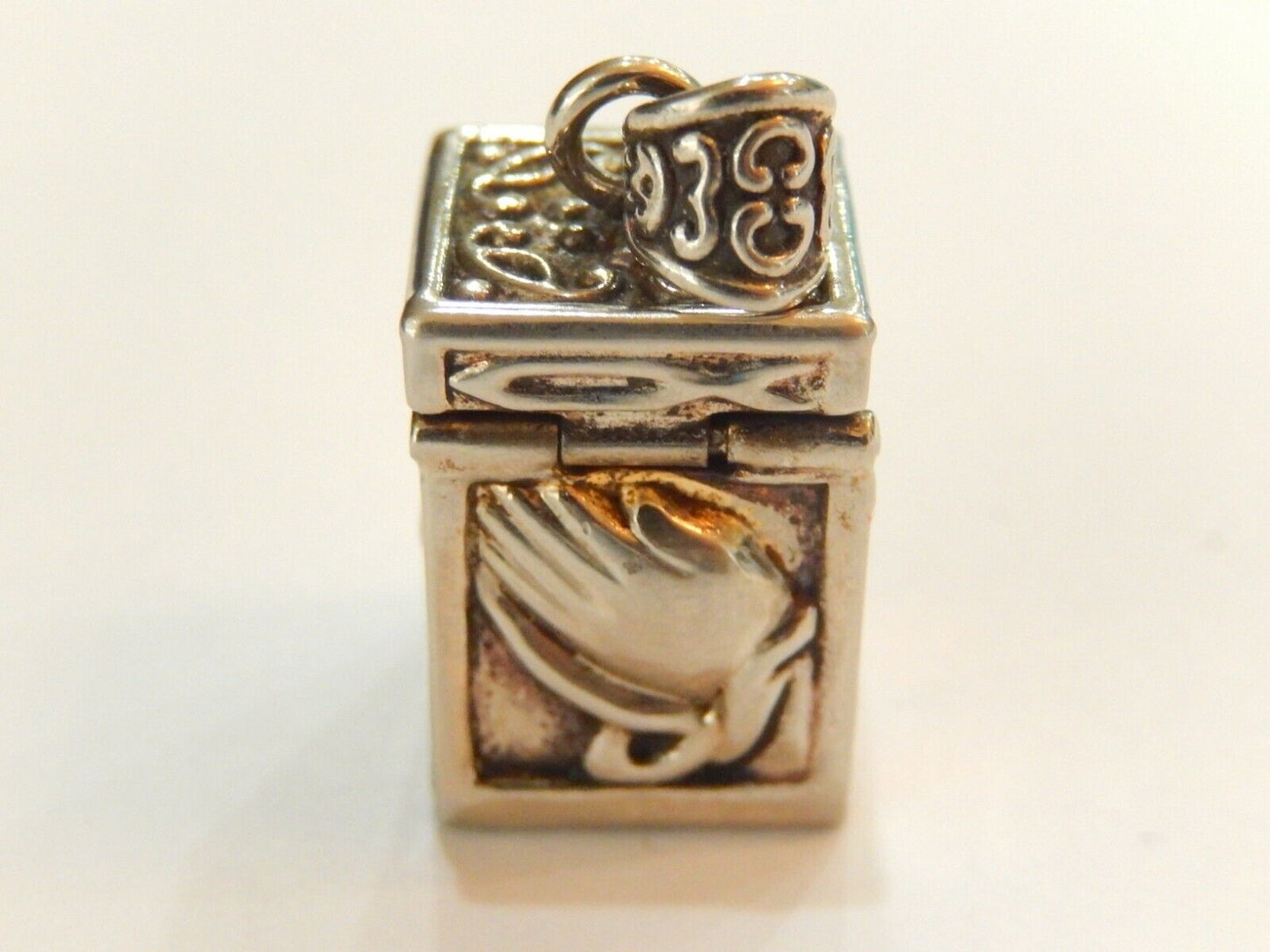 *VINTAGE*  Sterling Silver Christian Prayer Box Pendant Charm Hinged Opening