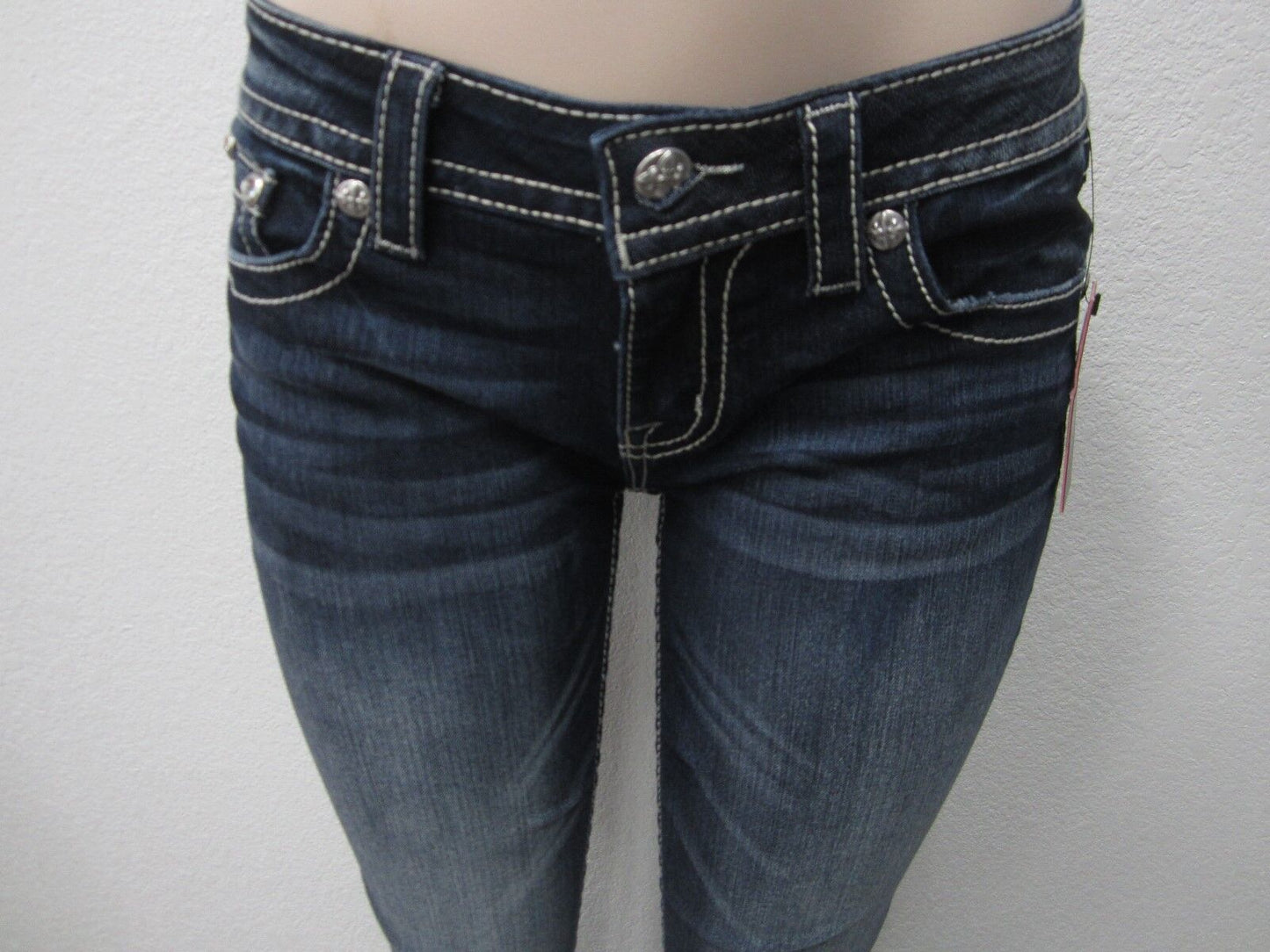 NWT MISS ME SIGNATURE BOOT NEW DESIGNER JEANS SIZE 28 x 32