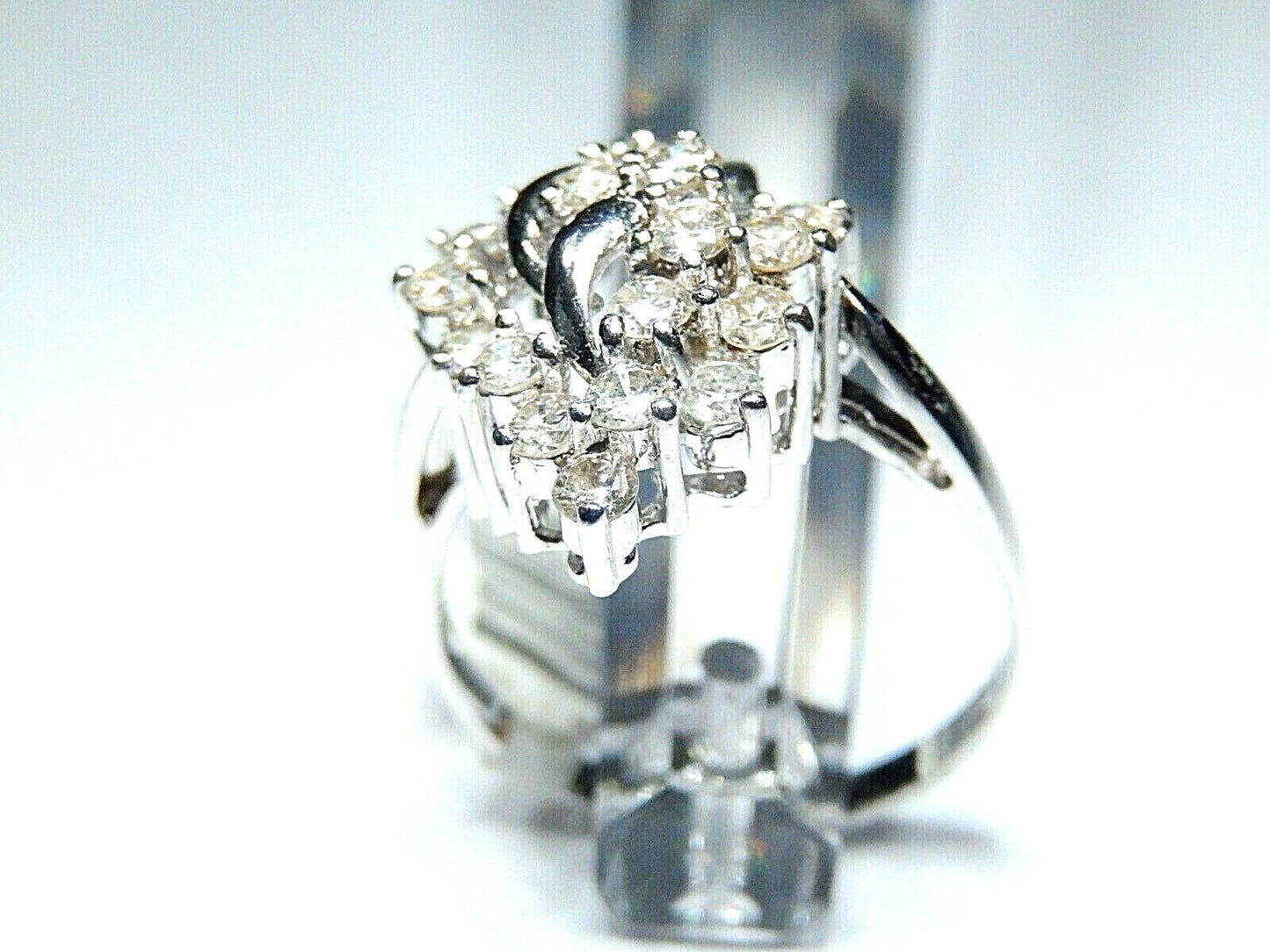 14K WHITE GOLD 3/4CT ROUND NATURAL VS DIAMOND CLUSTER LADIES RING SZ 7.25