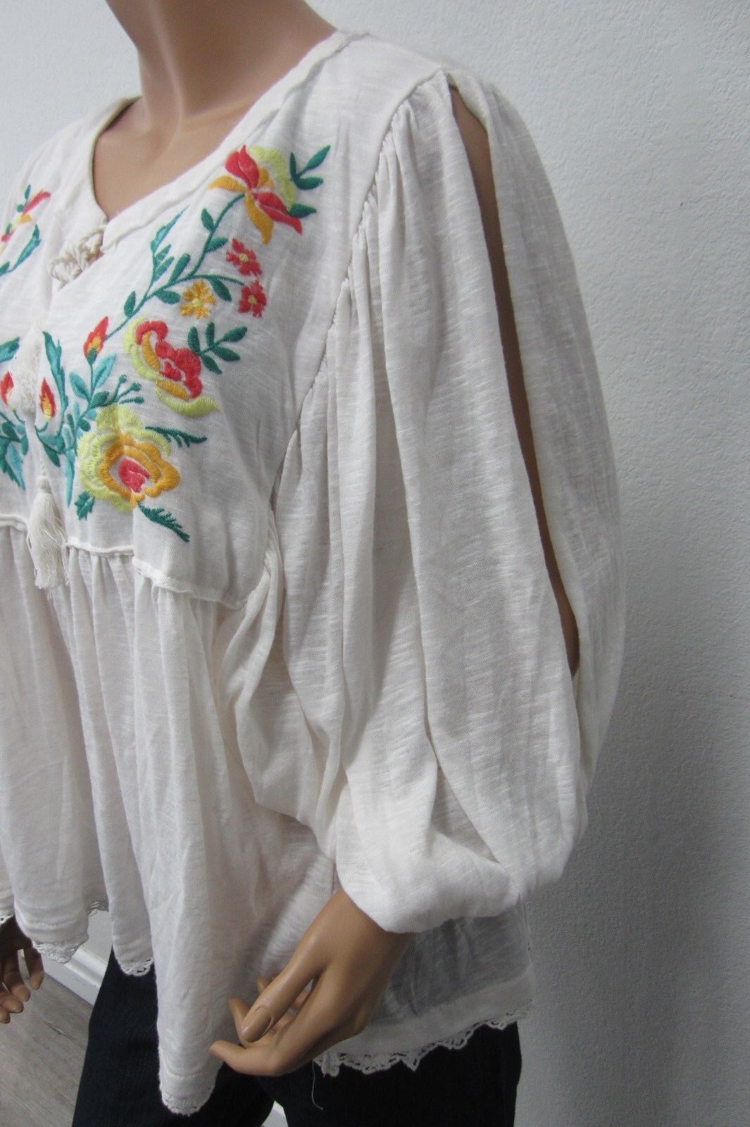 NWT Skylar & Jade Women's Cold Shoulder Top Cream Multi Color Floral Size 2X
