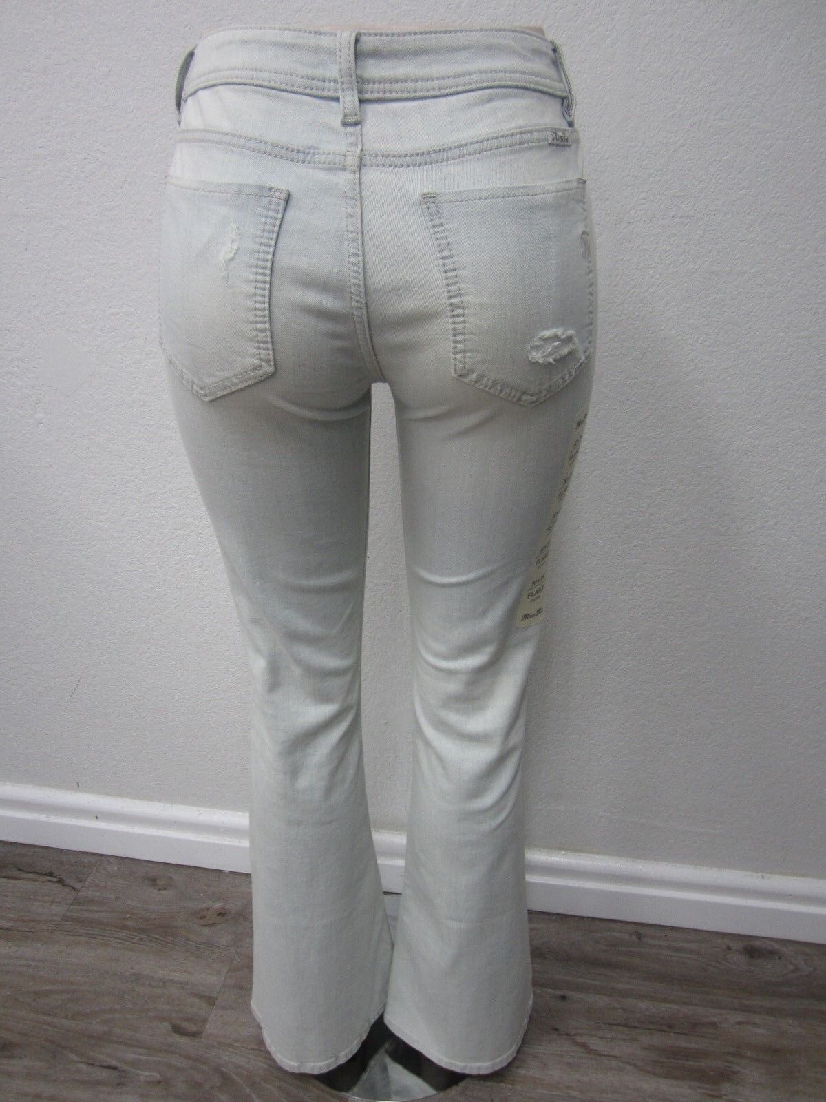 RARE NWT Miss Me Women's Light Wash Boho Mid Rise Flare Light 30x34