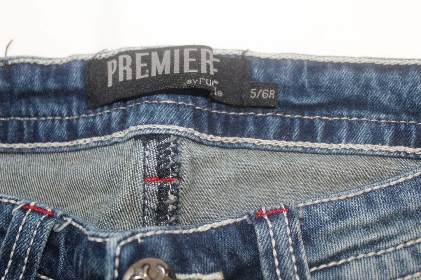 *NWOT* $80. Ladies "Premiere by rue21" Distressed,LowRise, Skinny Jeans Sz 5/6R