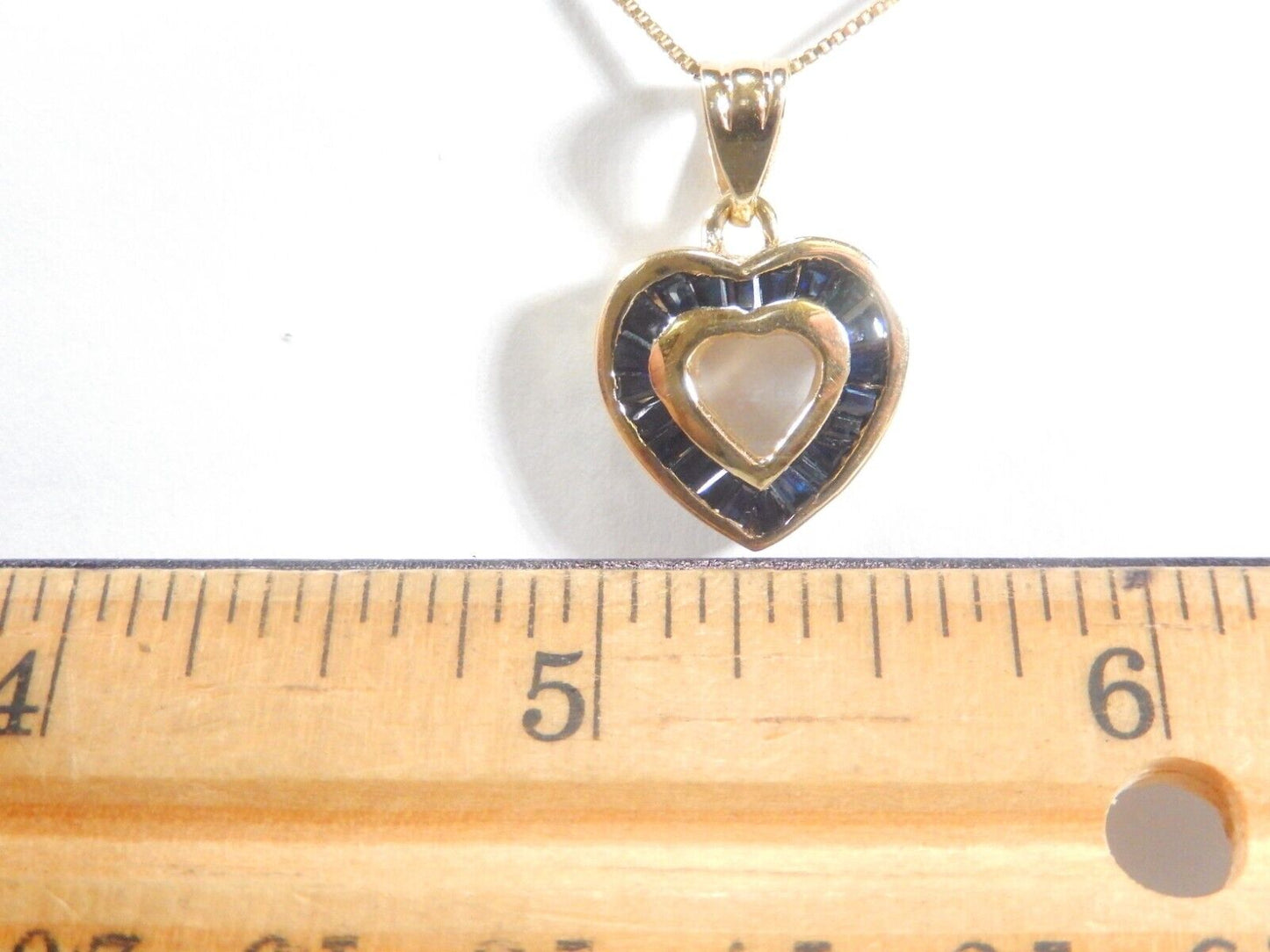 *VINTAGE* 14K Yellow Gold Lab Created Baguette Sapphire Heart Pendant w/18"chain