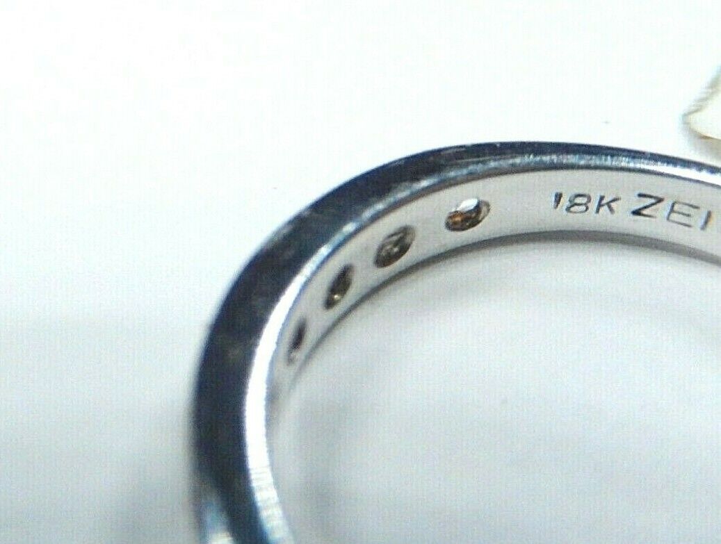 *NWT* 18K White Gold .66CT VS Diamond Anniversary or Wedding Band  (Size 7.5)