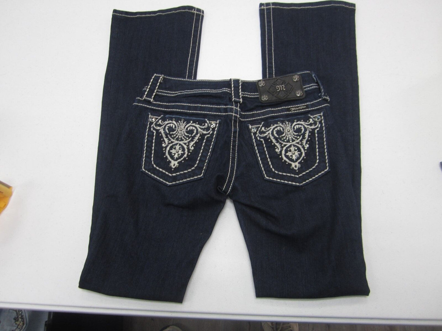 NWOT Miss Me BootJeans JP5341B11 Dark Wash Bling Embroidery Super Cute Siz 24x32
