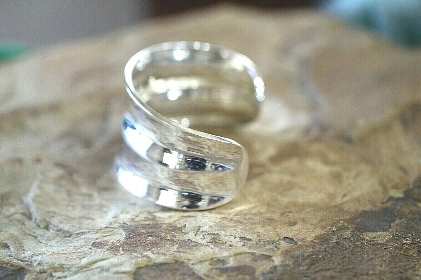 *VINTAGE* Mexico Sterling Modernist Solid Wide Cuff Smooth Curved Bracelet