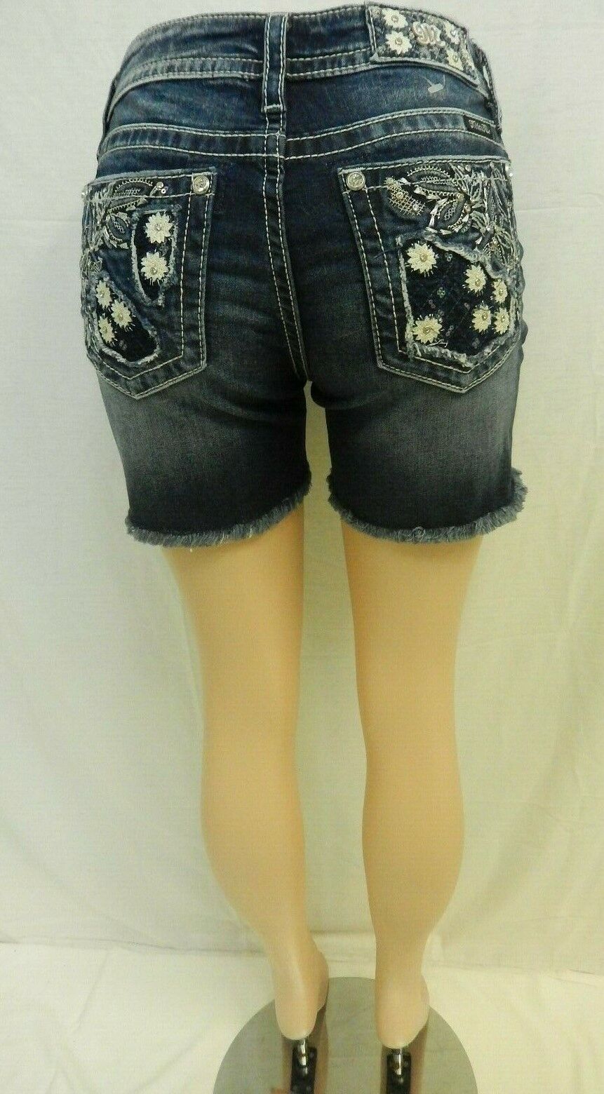 NWT Miss Me M3337D Mid Rise Floral Madness Frayed Hem Denim Short Size 26