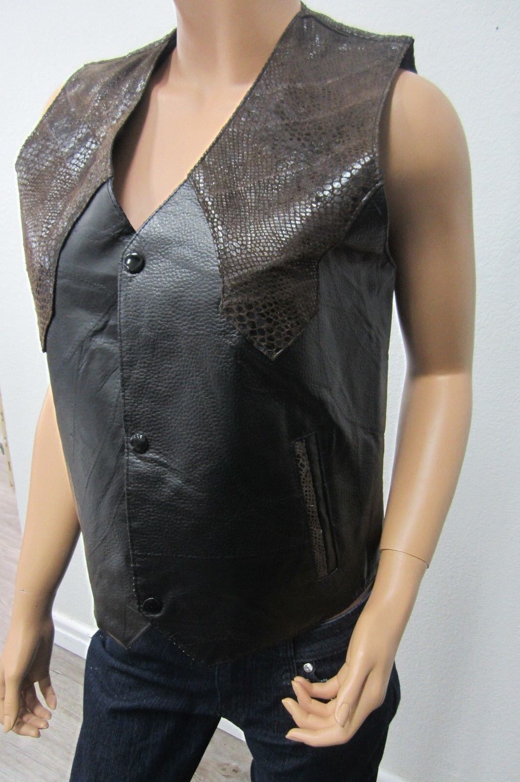 MINT Vintage Navarre Lambskin Leather And Faux Lizard Skin Vest Size Medium