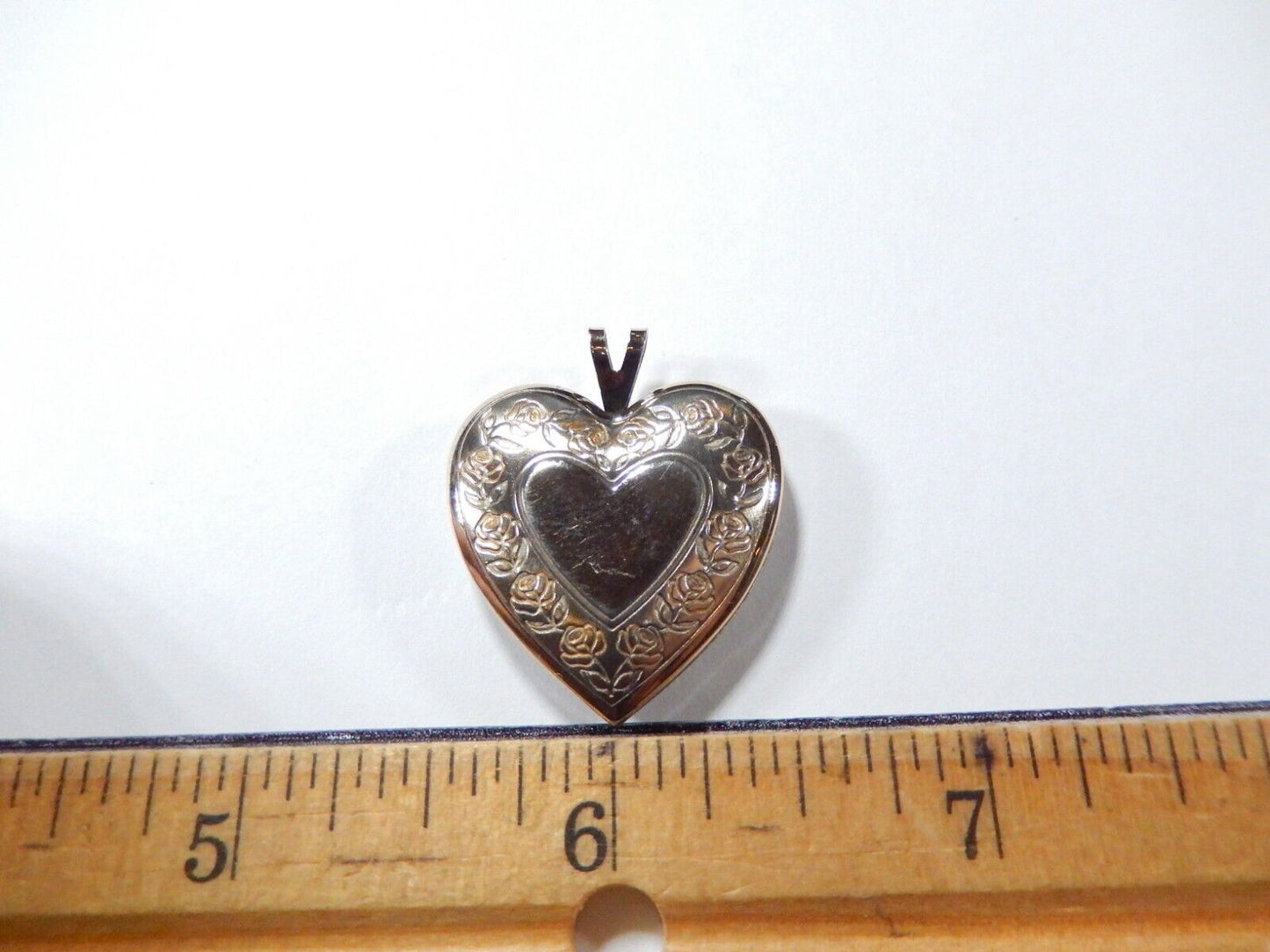 Vintage Gold vermeil over Sterling Silver Etched Photo Heart Locket Pendant
