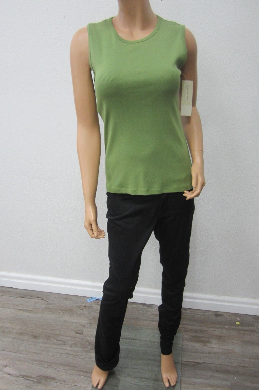 *NWT*  Jones New York Sport Women's Sleeveless Green Knit Shirt Top Size Small