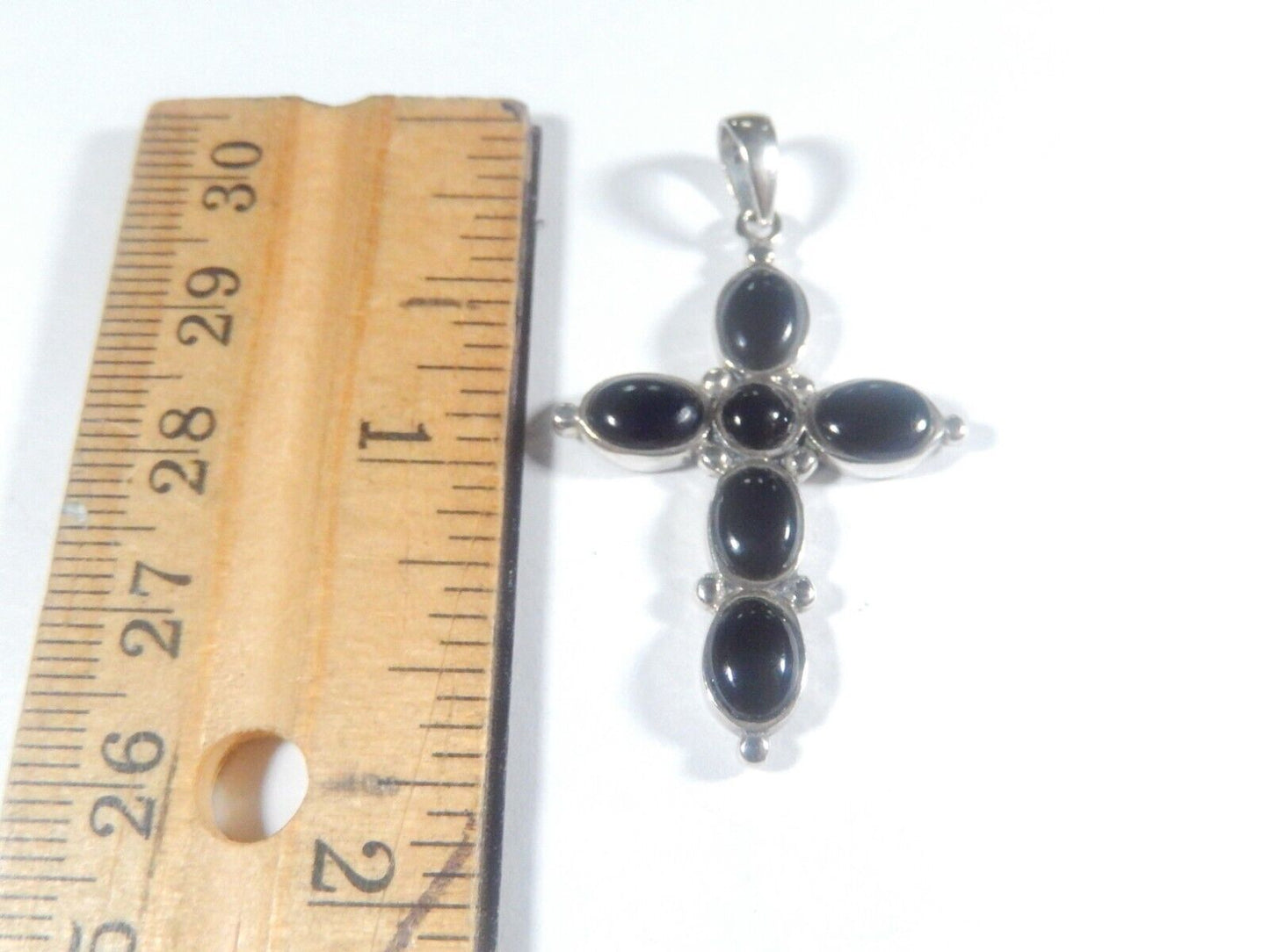 VINTAGE  925 STERLING SILVER & BLACK ONYX CROSS PENDANT