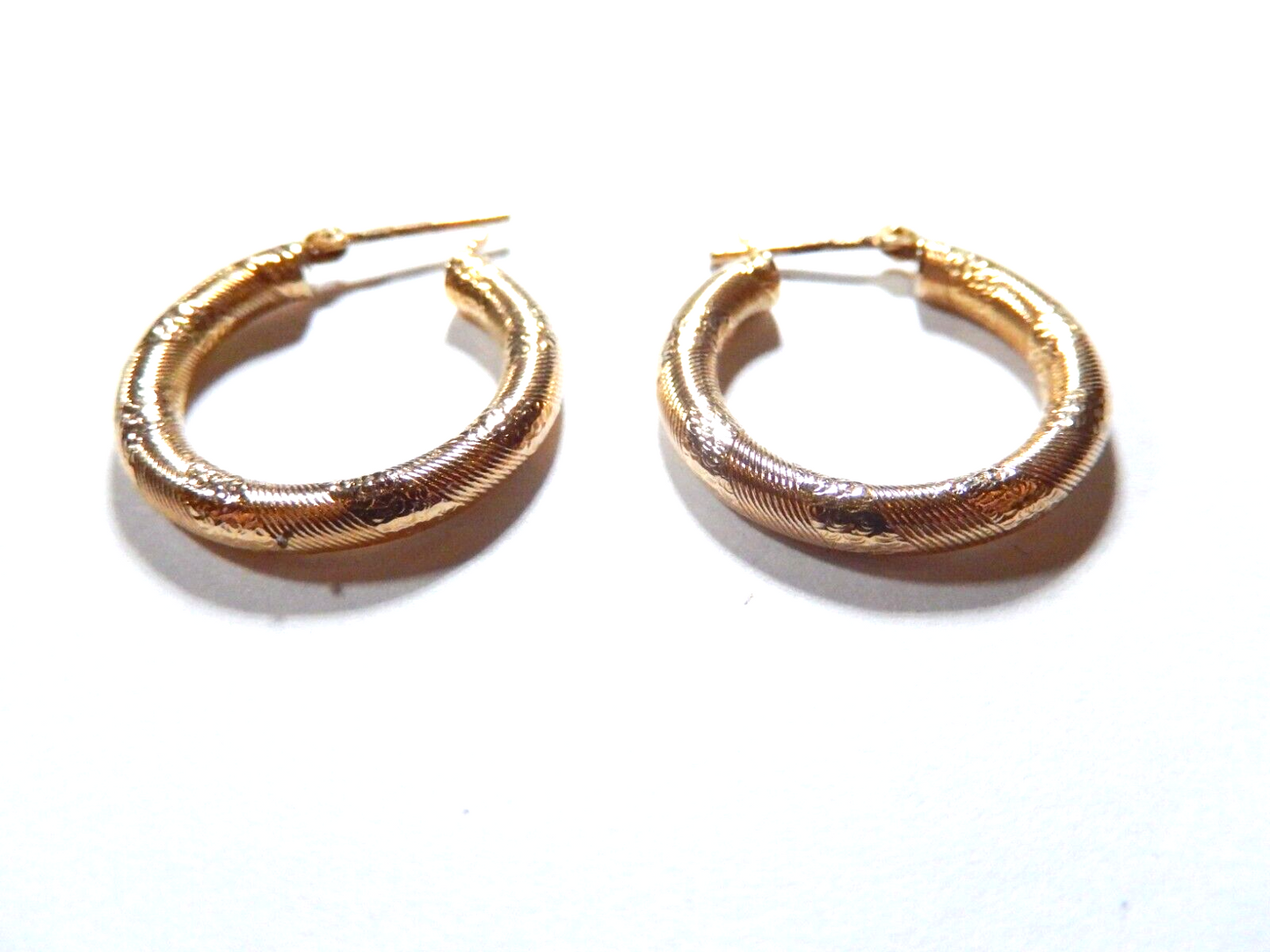 10K Yellow Gold 3.0mm Thick Textured Hoop Earrings 20mm in Diameter