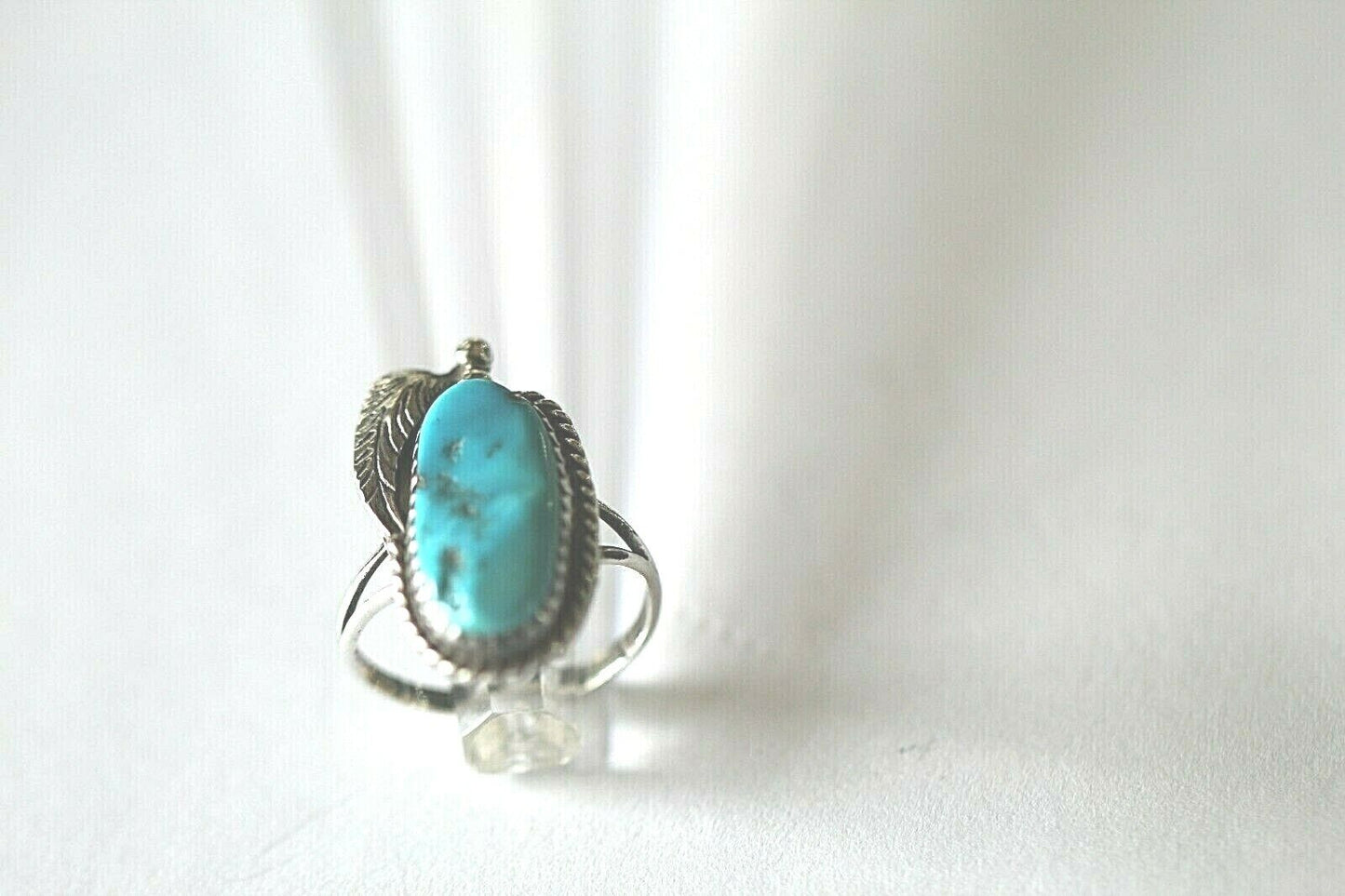 *VINTAGE* Native American Turquoise Sterling Silver Ring Size 7.75