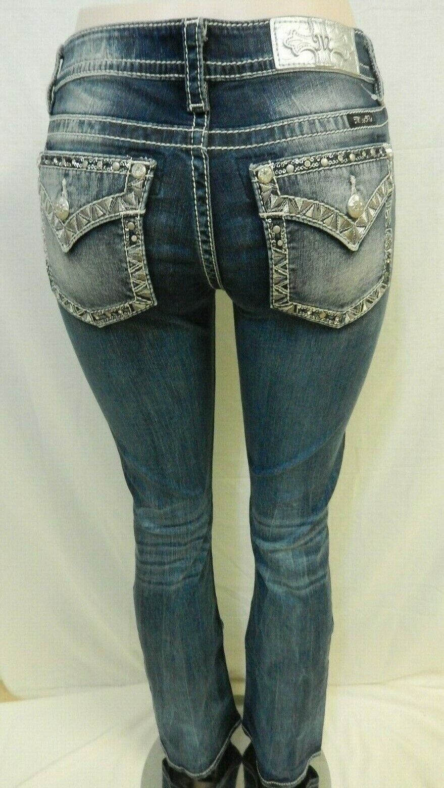 *NWT* Miss Me L3222B Mid-Rise Chloe Boot Cut Jeans Medium Blue Size 26 x 34