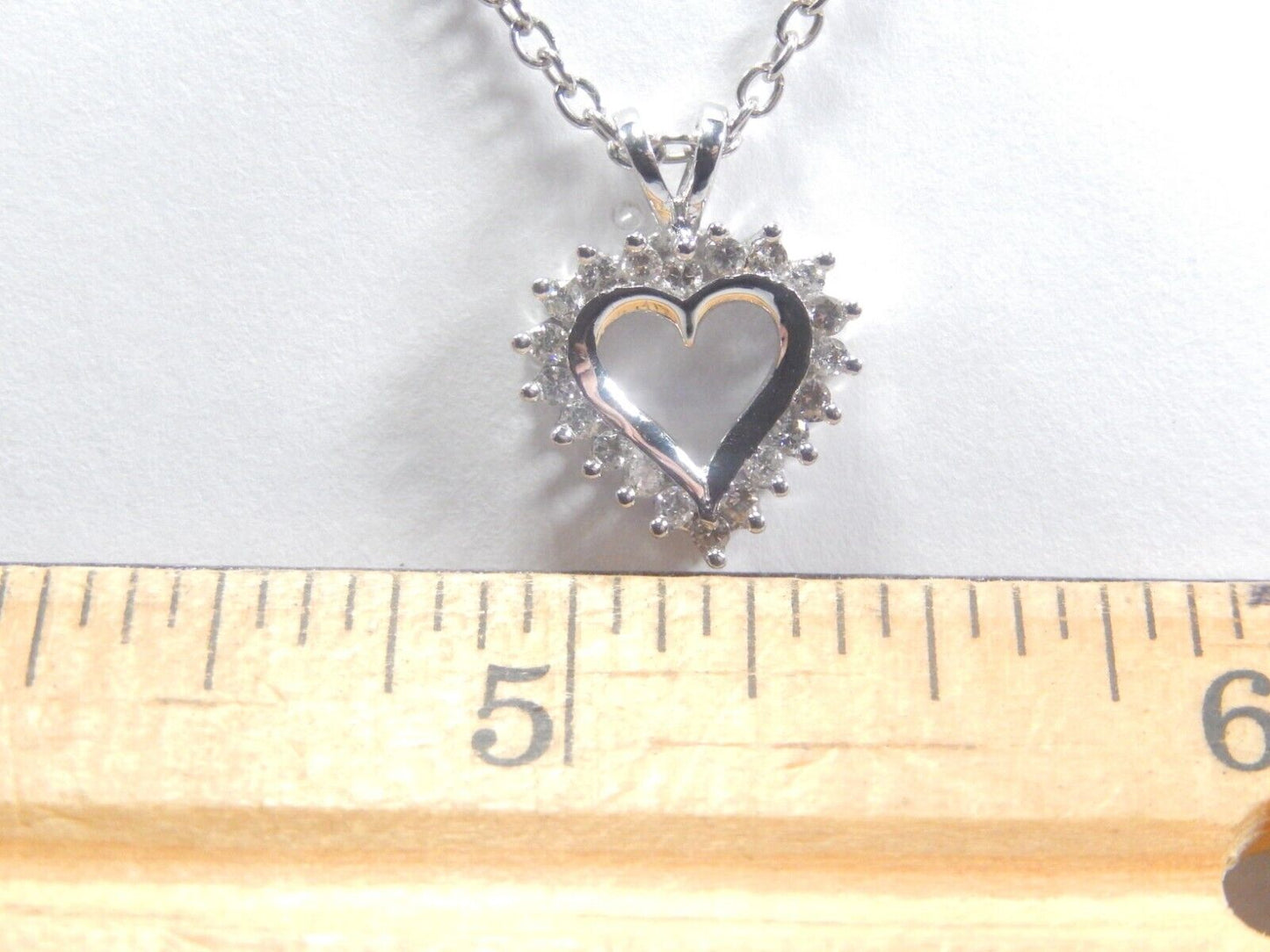14K White Gold .25 CT Natural Diamond Open Heart Pendant w/18" chain
