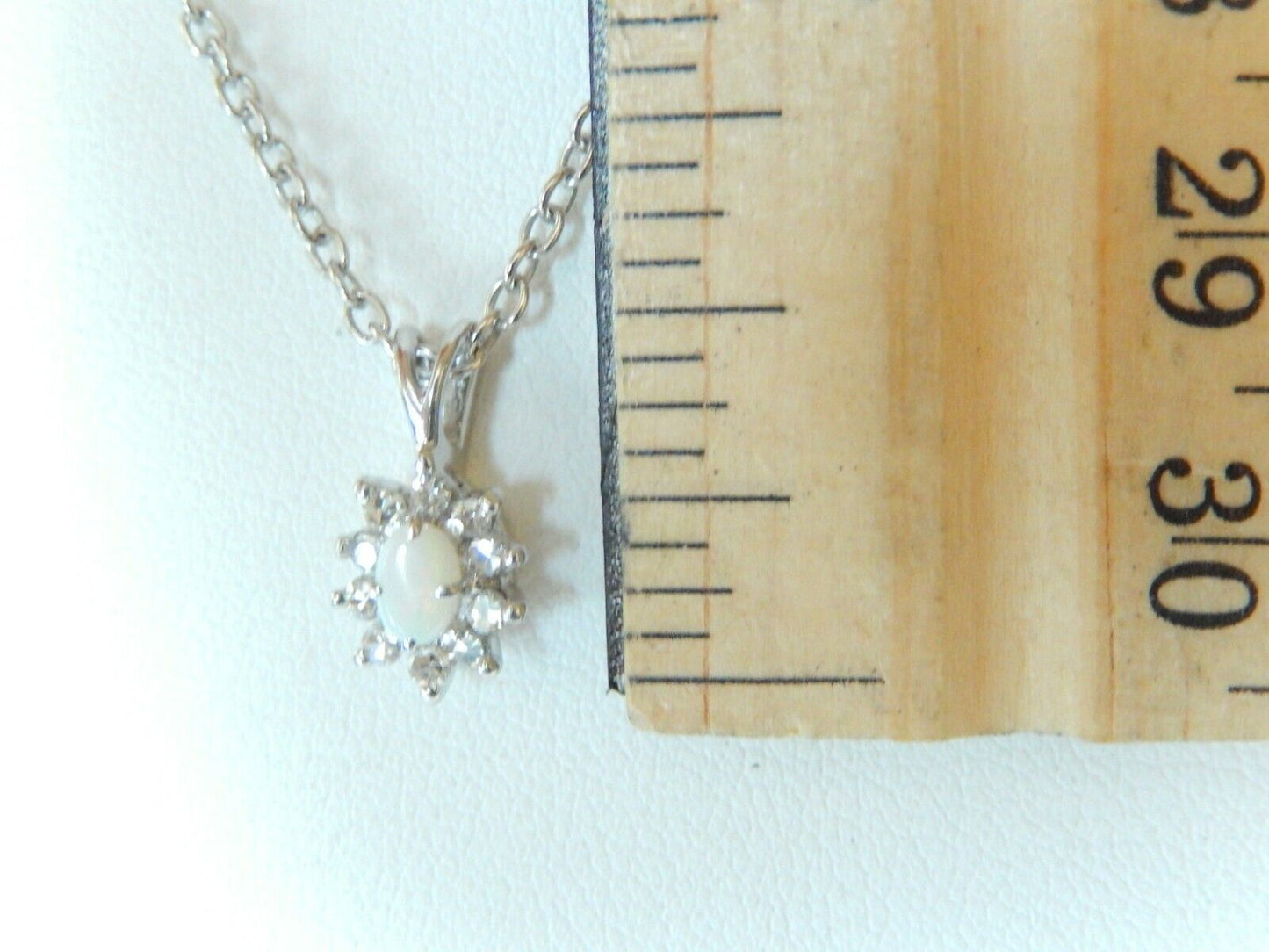 *VINTAGE*  14K White Gold 1/3 CT TW Diamond & Opal Halo Pendant w/18" Chain