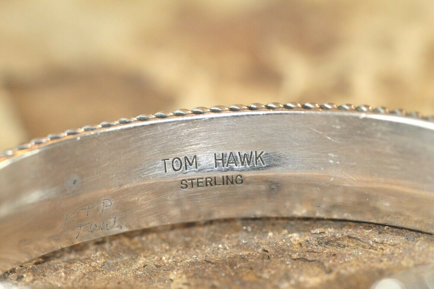 *VINTAGE* Native Amer. Tom Hawk Sterling Silver 14mm Wide Cuff Bracelet 42.9gms