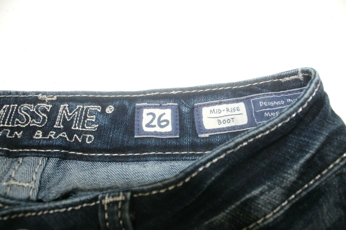 *MINT*  Miss Me Jeans Size 26X34 (Long) Mid-rise Boot Cut Style MD1001B21