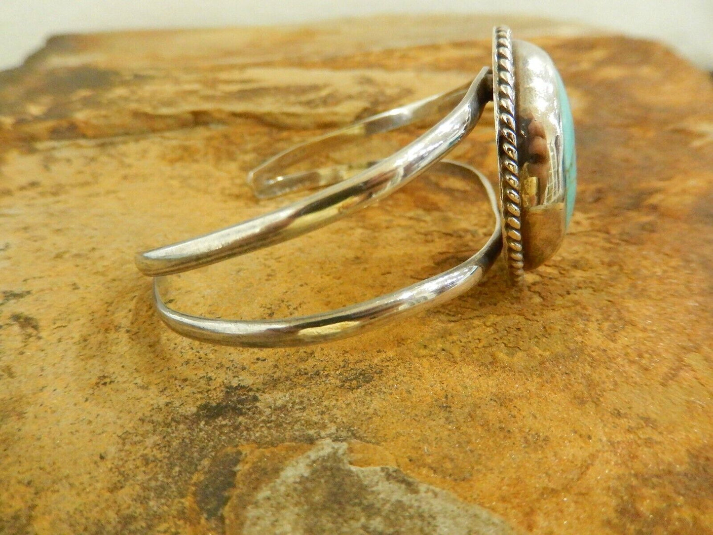 Vintage Large Mexico Sterling Silver .925 & Turquoise Bracelet Cuff 26.74gms