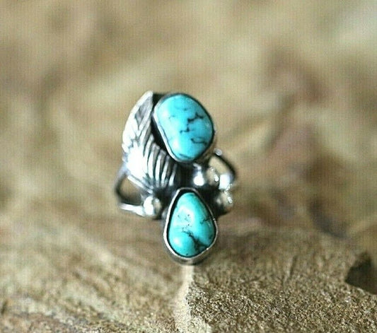 *VINTAGE* Signed Sterling Silver Native American Navajo Turquoise Ring Size 4.25
