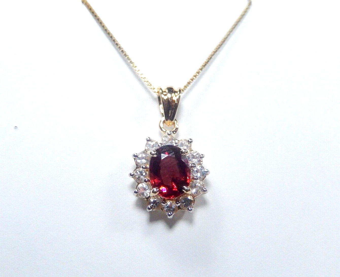 14K Yellow Gold 2.00 Ct Oval Cut Red Garnet & 12 CZ Pendant w/18"chain