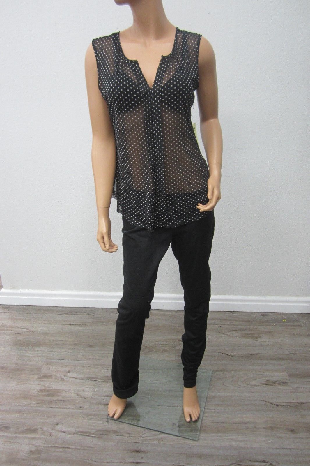 *NWT*  PerSeption Concept Black/White Poka Dot Chiffon  Top Blouse Size Med