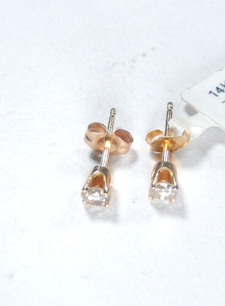 14k Yellow Gold  .20ct Natural Diamond Ear Studs