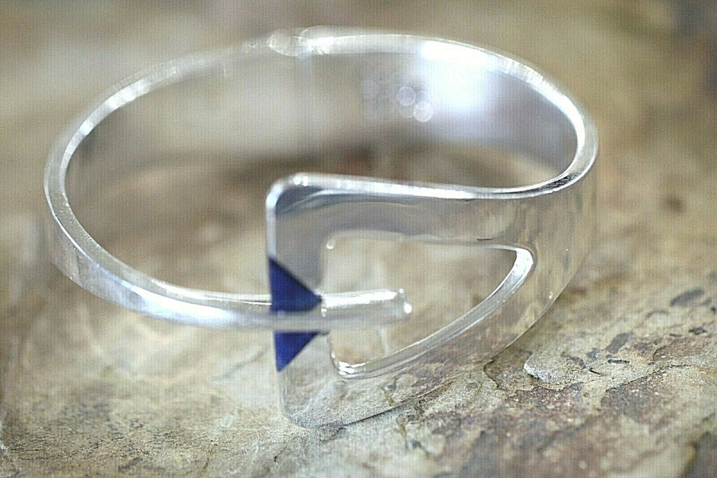 *VINTAGE*  Mexico HEAVY Sterling Silver 925  LAPIS GEMSTONE Hinged Bracelet