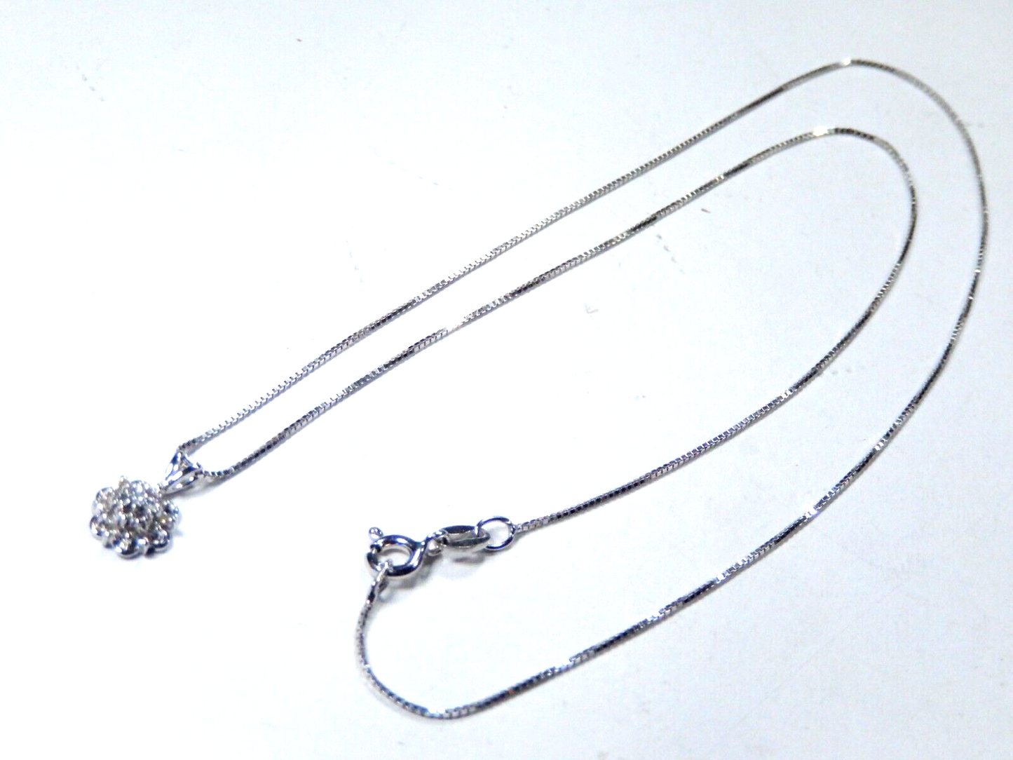 *VINTAGE*  14K White Gold Round 20 Natural Diamond Cluster Pendant w/18"chain