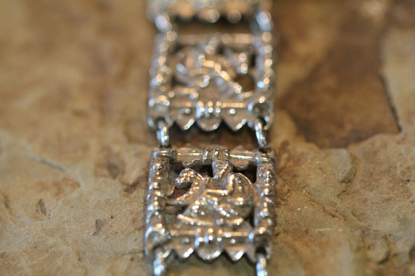 *ANTIQUE* 838 Silver Ancient Roman Design Bracelet 7" Length x 1" Wide