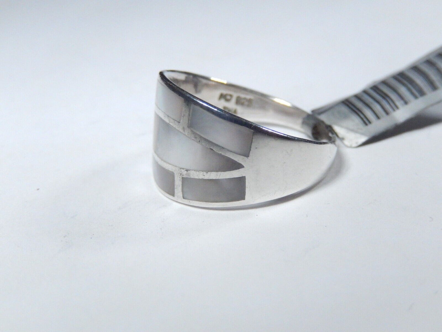 *VINTAGE* Signed "MD" Sterling Silver Wide Band Inlay Mother of Pearl Ring Sz 9