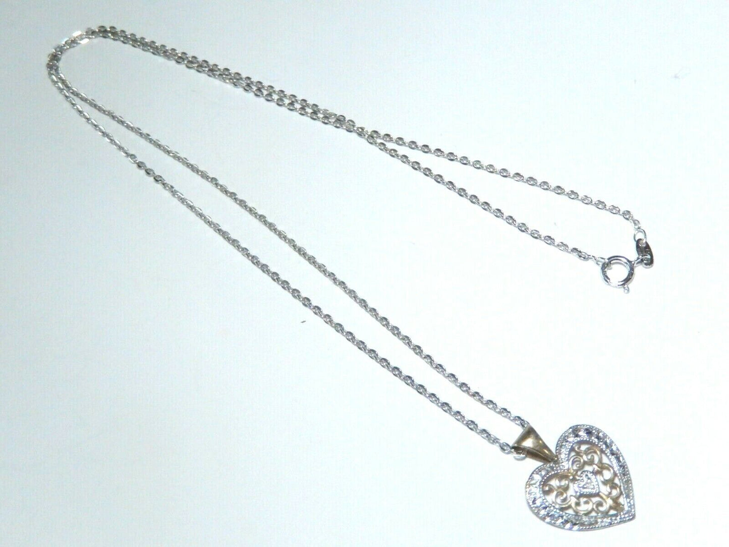 *VINTAGE*  10K Two-Tone Gold Diamond Filigree Heart Pendant w/ 18" Chain