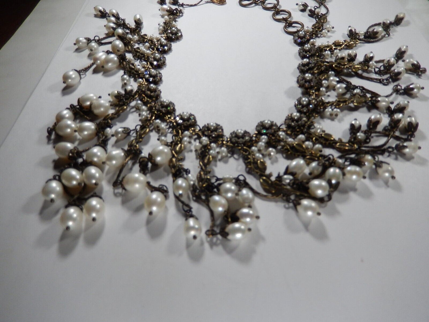 *VINTAGE*  Kenny Ma San Francisco 13" Necklace Flowers White Pearls Rhinestones