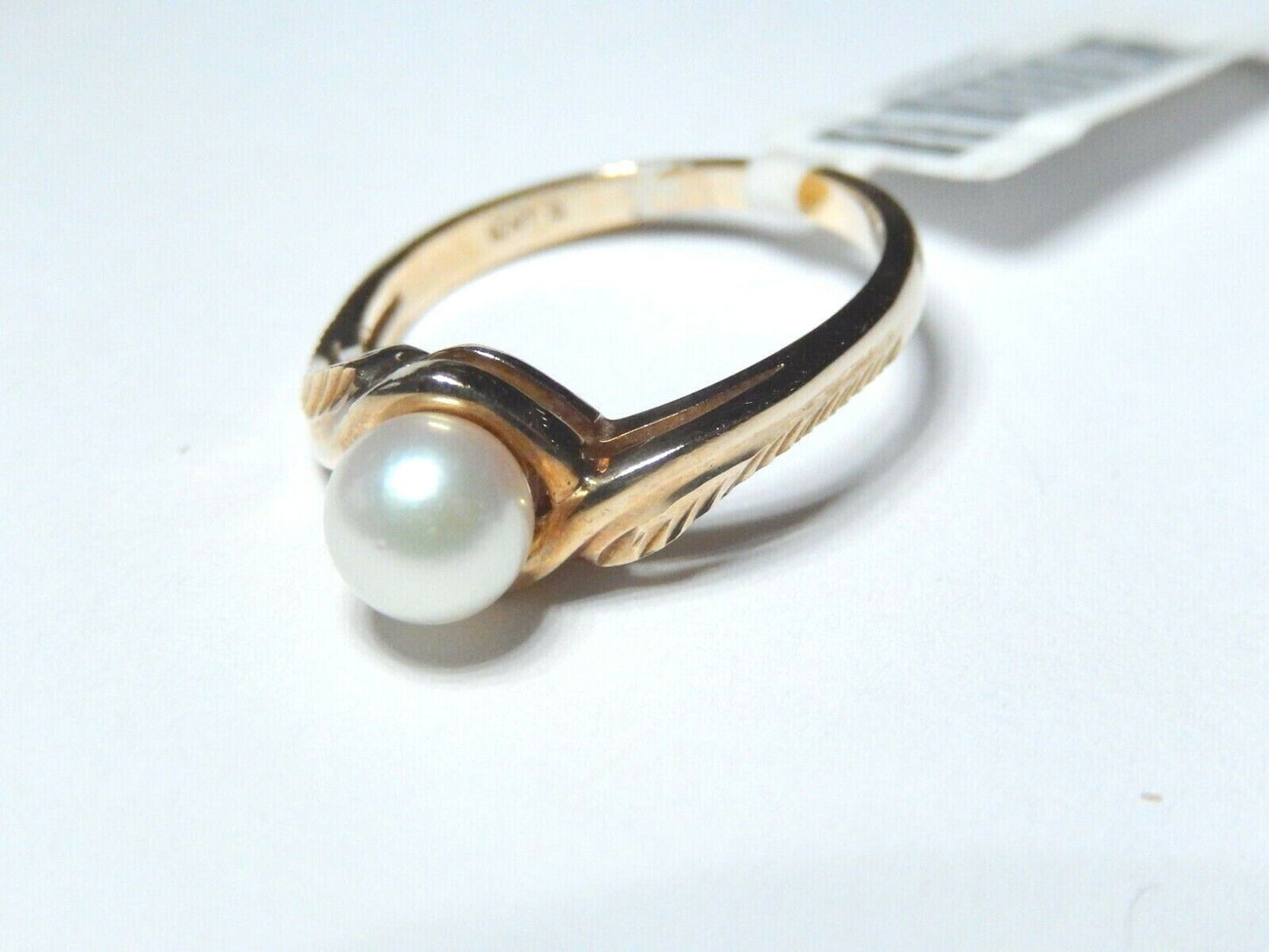 *VINTAGE* 10K Yellow Gold 5.5 mm  Cultured Round Pearl Ring Size 6