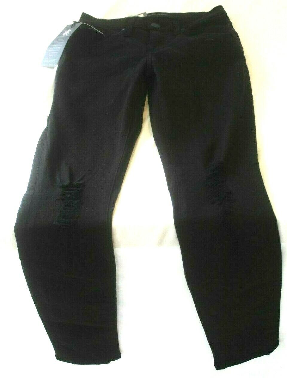 *NWT* Women's Rock & Republic Berlin Midrise Curve Hugging Skinny Jeans - Black