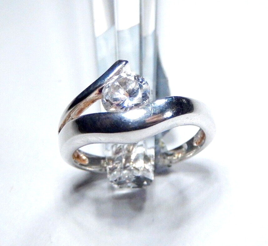 *VINTAGE*  Sterling Silver .75CT CZ Solitaire Band Bypass Crossover Ring Size 8
