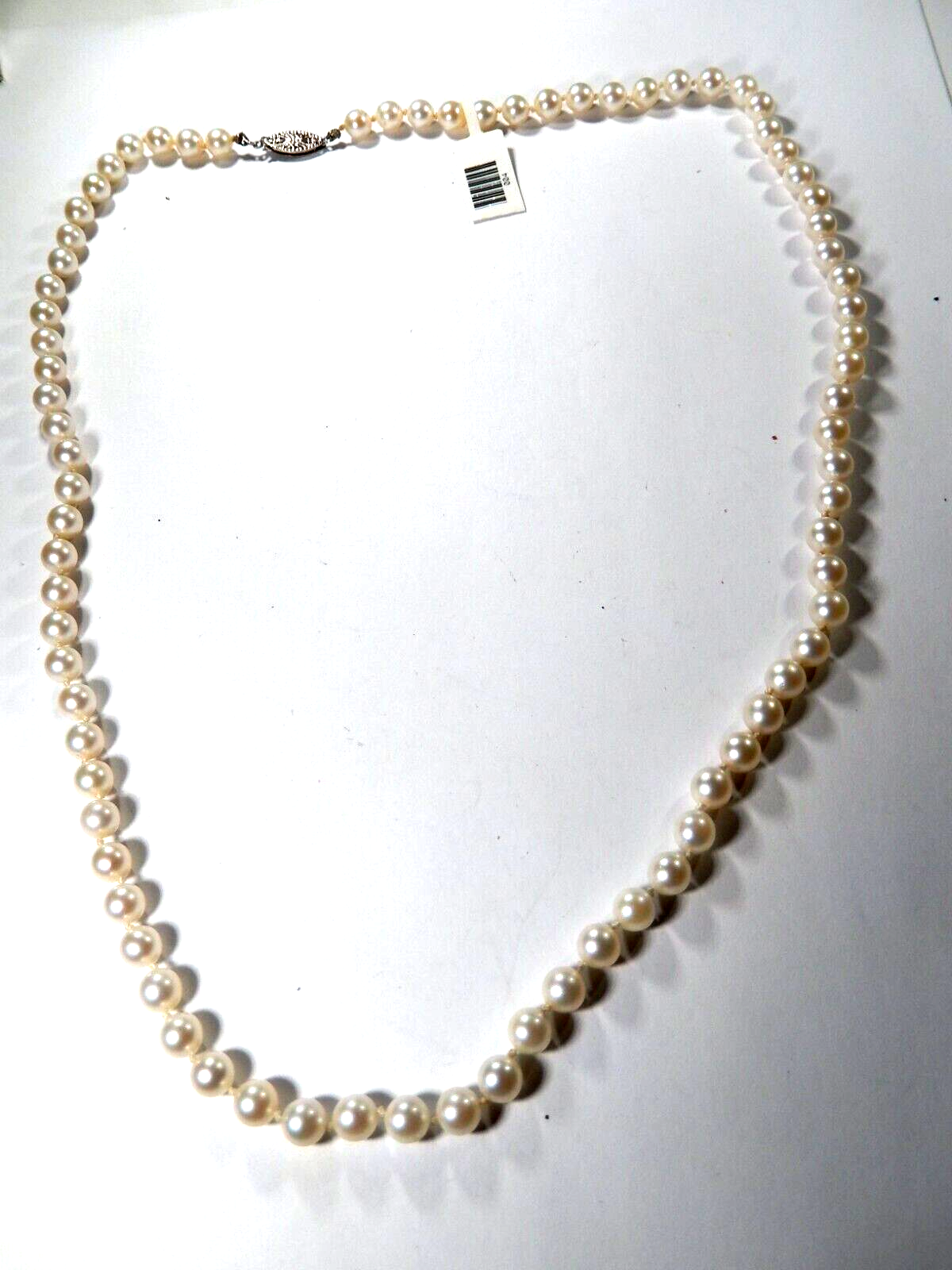 *VINTAGE *24"  Akoya Pearl 6.5mm Akoya Pearl Necklace 14K  WG Clasp