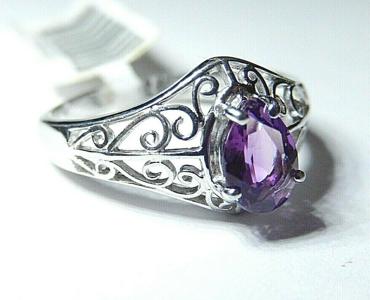*NWT*  10K White Gold Pear Shape Deep Purple Brazilian Amethyst Solitaire Ring
