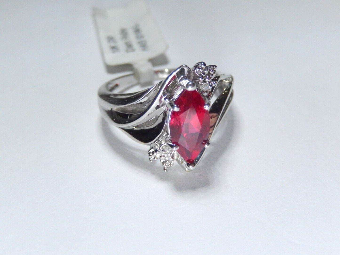 *NWT* 10k White Gold Lab Created Red Ruby Diamond Accent Emerald Ring Size 6.25