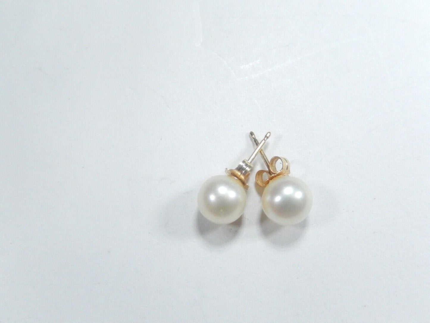 14K Yellow Gold 7.5mm Akoya Round Pearl Ear Stud Earrings