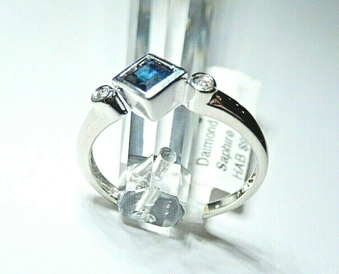 *NWT* 10k White Gold Princess Cut Sapphire And Two Diamond Ring Size 7.75