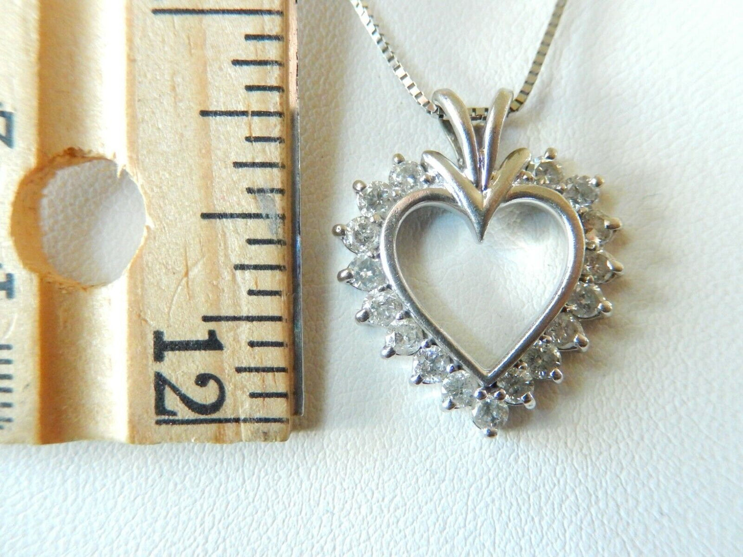 *VINTAGE* 10K WHITE GOLD .75CT 17  DIAMOND OPEN HEART PENDANT w/18" 10K CHAIN